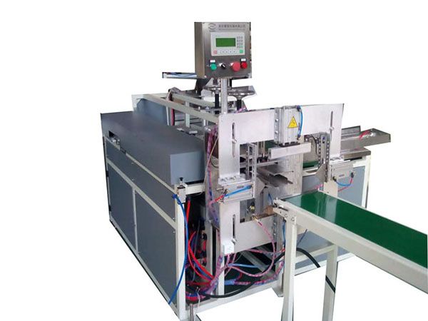 中(zhōng)包包裝機